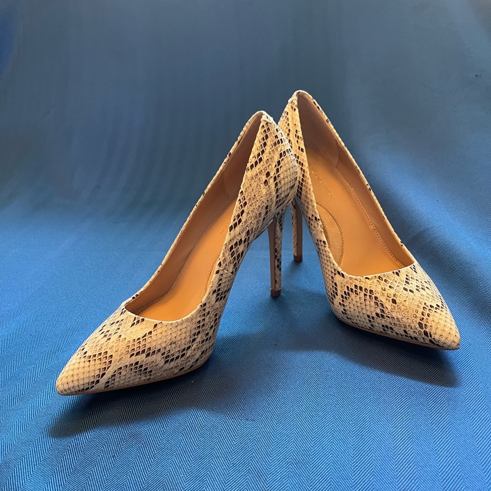 Bcbgeneration - Snakeskin Pumps Euc - image 2